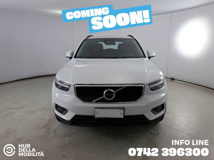 VOLVO XC40 D3 Momentum Core